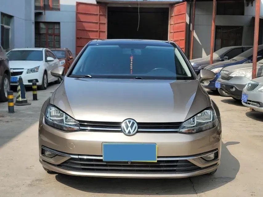 2018 Volkswagen Golf 1.6L 110HP L4 6AT,autocango,china used car exporter,china ev exporter,chinese used car exporter,chinese used ev exporter