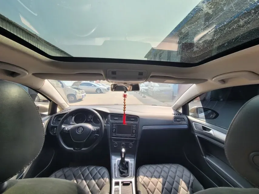 2018 Volkswagen Golf 1.6L 110HP L4 6AT,autocango,china used car exporter,china ev exporter,chinese used car exporter,chinese used ev exporter