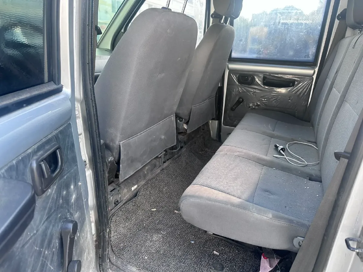 2019 WuLing RongGuang Mini Truck 1.5L 107HP L4 5MT,autocango,china used car exporter,china ev exporter,chinese used car exporter,chinese used ev exporter