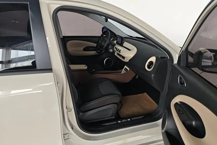 2024 WuLing BinGuo BEV 17.3KWH,autocango,china used car exporter,china ev exporter,chinese used car exporter,chinese used ev exporter