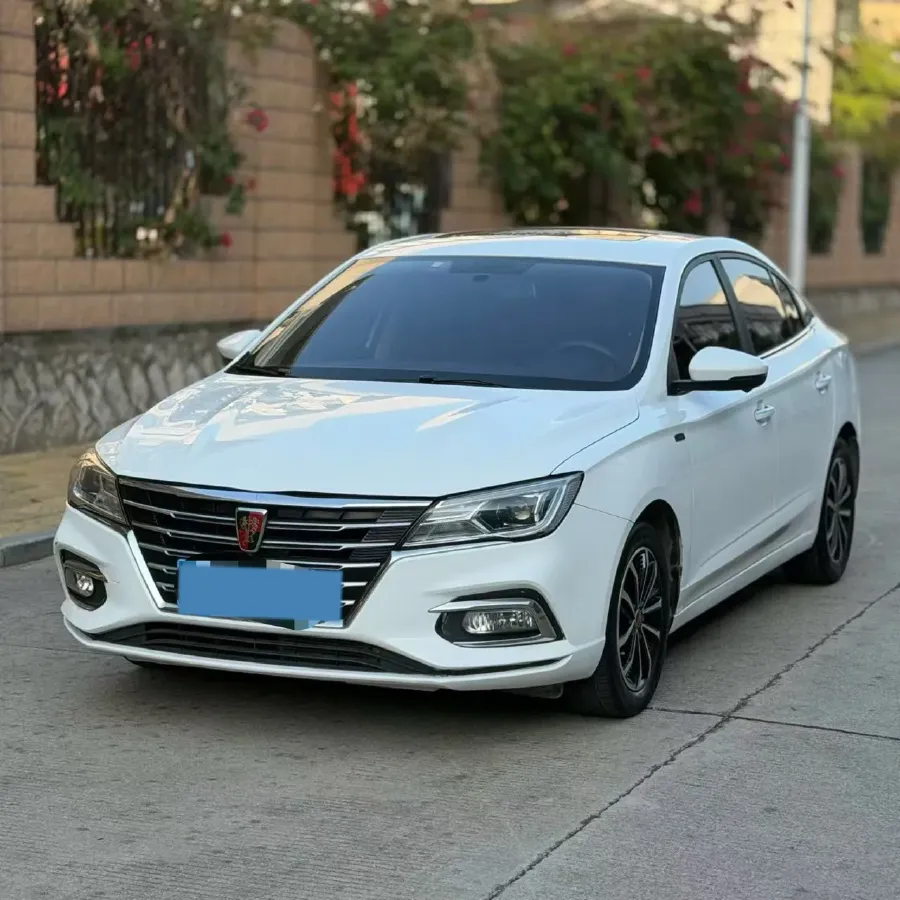 2020 Roewe i5 1.5L 120HP L4 CVT,autocango,china used car exporter,china ev exporter,chinese used car exporter,chinese used ev exporter