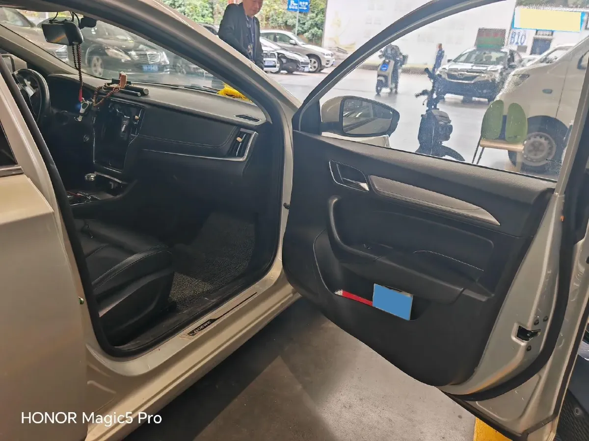 2017 Roewe i6 1.0T 125HP L3 2AT PHEV,autocango,china used car exporter,china ev exporter,chinese used car exporter,chinese used ev exporter