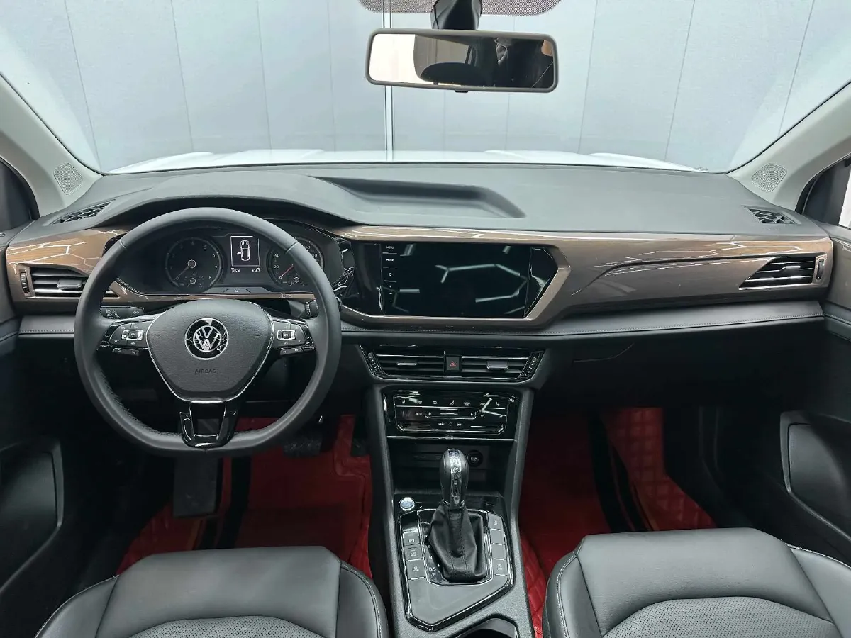 2021 Volkswagen Tharu 1.4T 150HP L4 7DCT,autocango,china used car exporter,china ev exporter,chinese used car exporter,chinese used ev exporter