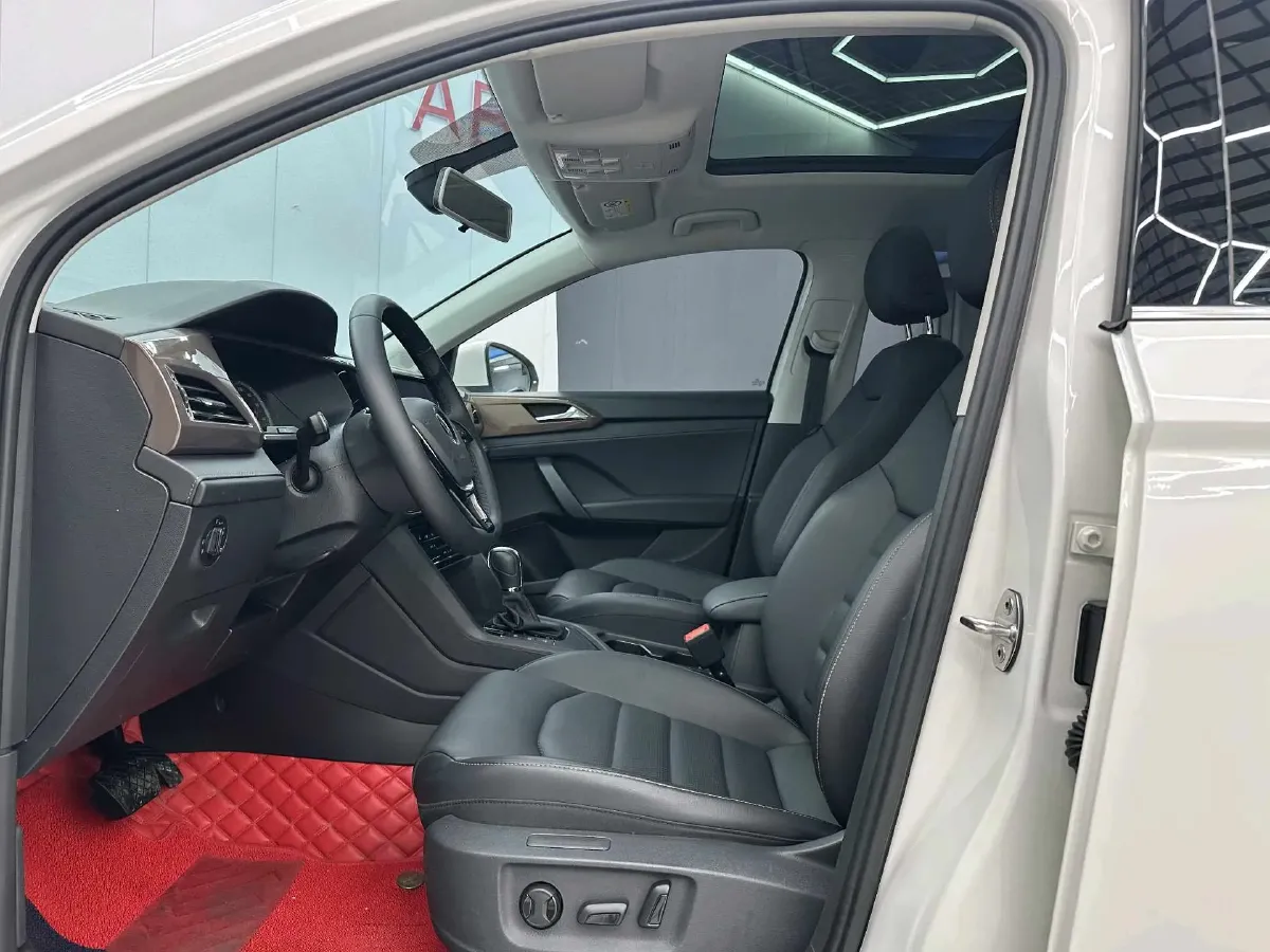 2021 Volkswagen Tharu 1.4T 150HP L4 7DCT,autocango,china used car exporter,china ev exporter,chinese used car exporter,chinese used ev exporter