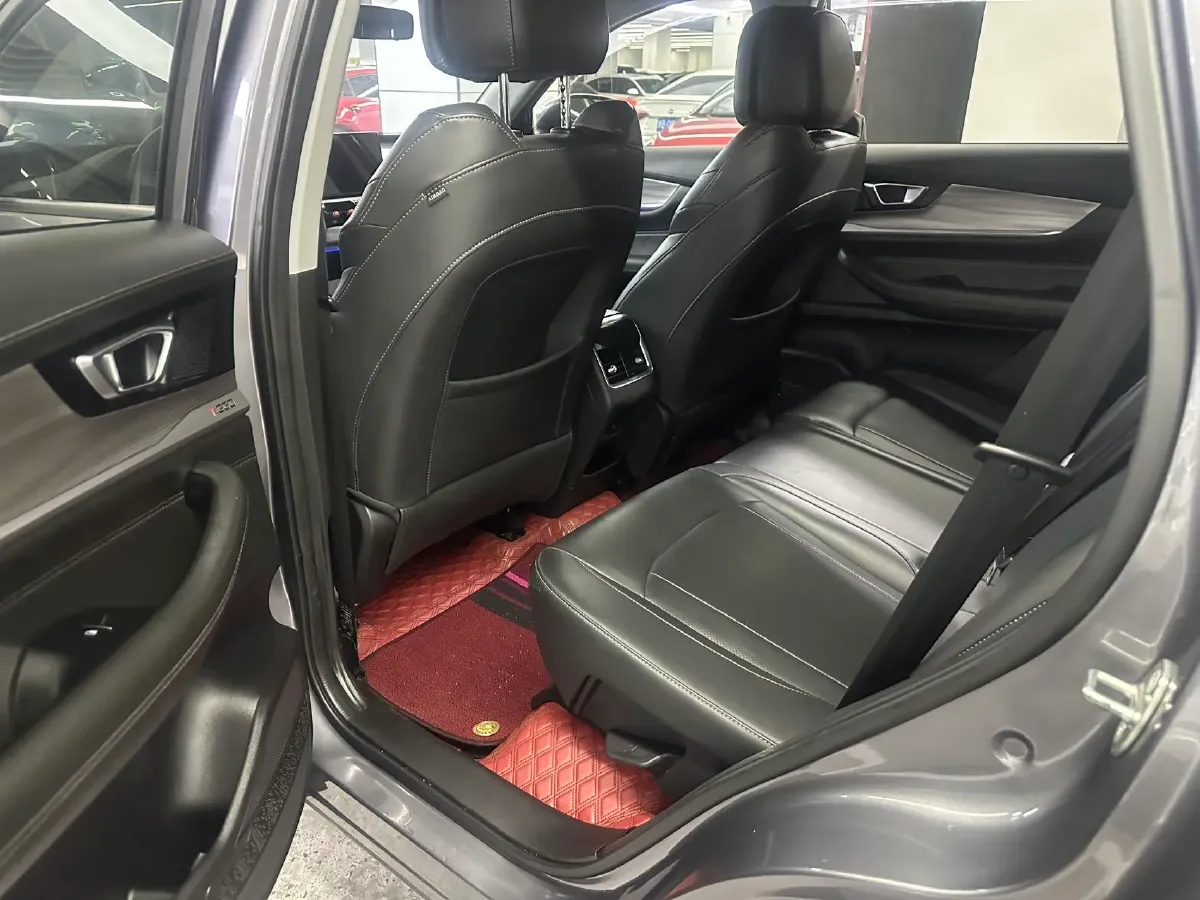 2021 Chery Tiggo 8 1.6T 197HP L4 7DCT,autocango,china used car exporter,china ev exporter,chinese used car exporter,chinese used ev exporter