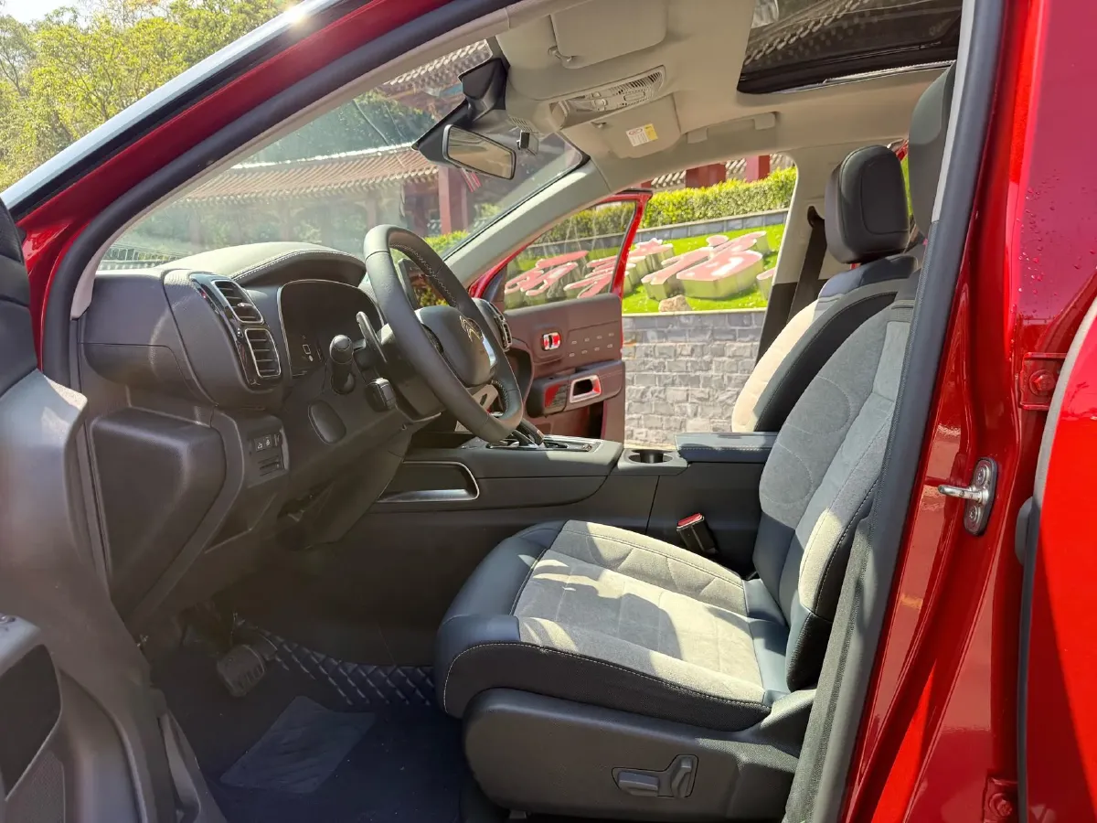 2022 Geely Monjaro 1.5T 150HP L3 3DHT Hybrid,autocango,china used car exporter,china ev exporter,chinese used car exporter,chinese used ev exporter