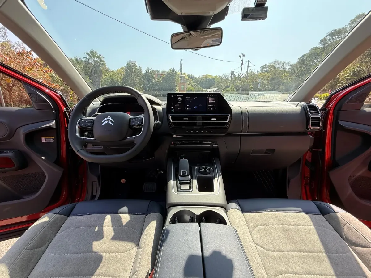 2022 Geely Monjaro 1.5T 150HP L3 3DHT Hybrid,autocango,china used car exporter,china ev exporter,chinese used car exporter,chinese used ev exporter