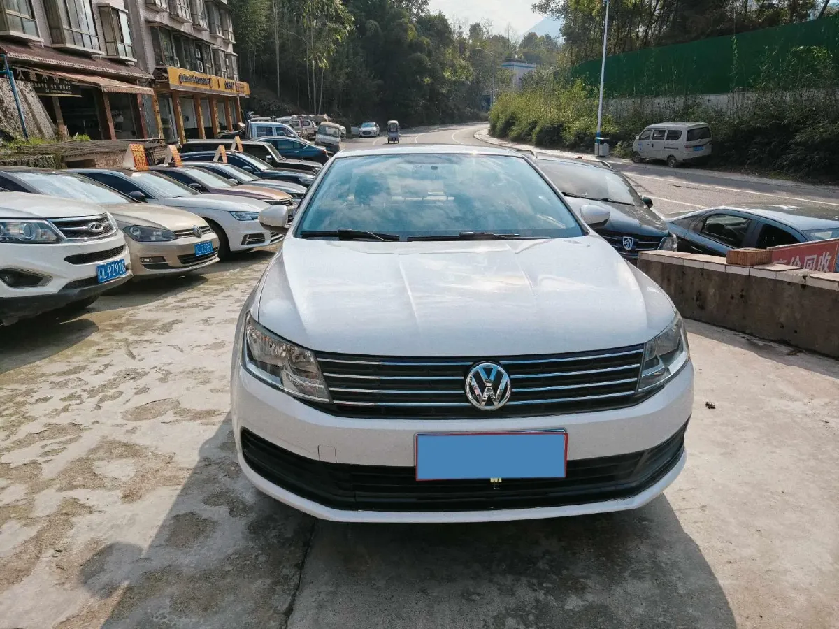 2017 Volkswagen Lavida 1.6L 110HP L4 6AT,autocango,china used car exporter,china ev exporter,chinese used car exporter,chinese used ev exporter