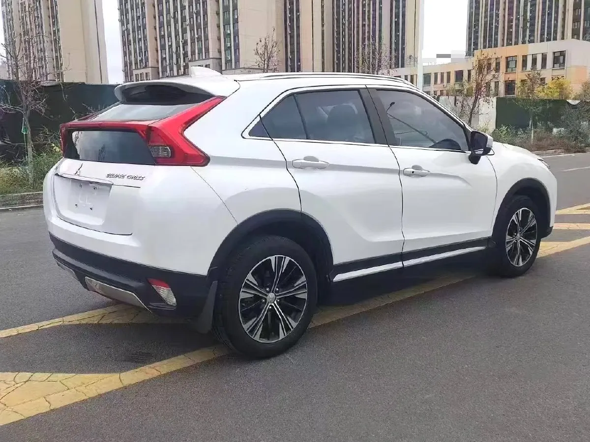 2018 Mitsubishi Eclipse Cross 1.5T 170HP L4 CVT,autocango,china used car exporter,china ev exporter,chinese used car exporter,chinese used ev exporter