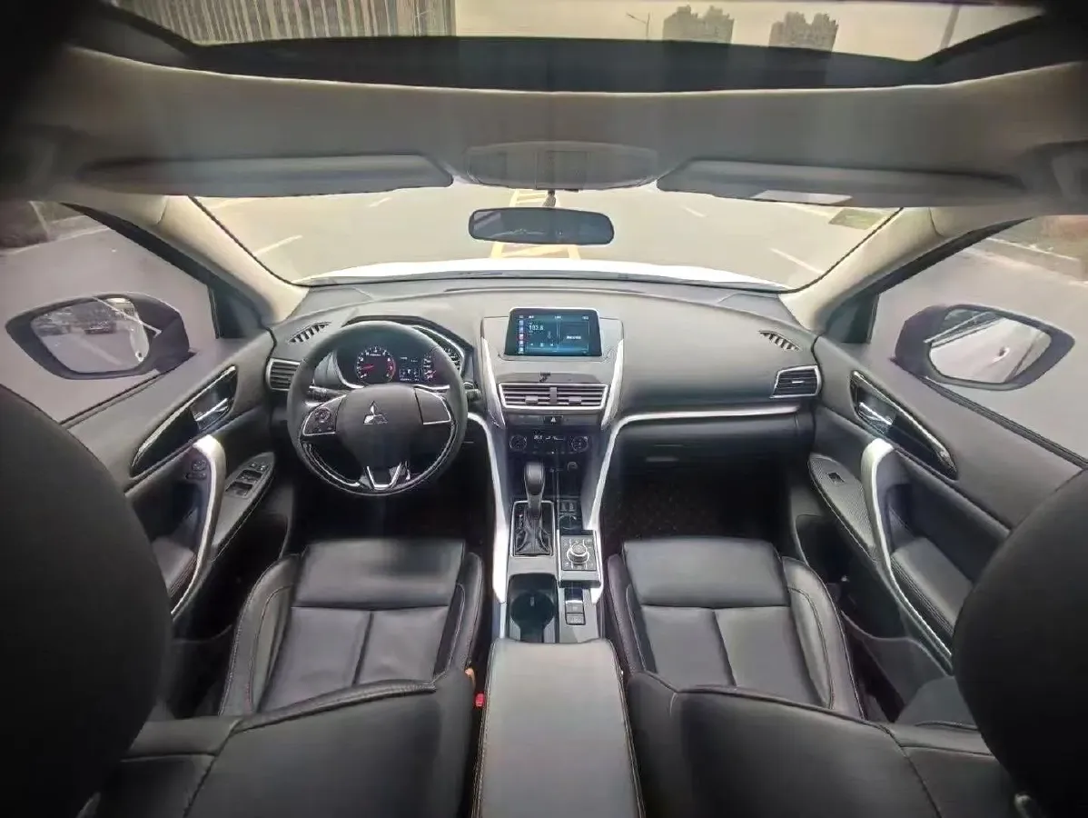 2018 Mitsubishi Eclipse Cross 1.5T 170HP L4 CVT,autocango,china used car exporter,china ev exporter,chinese used car exporter,chinese used ev exporter