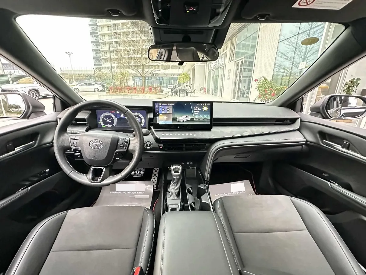 2024 Toyota Camry 2.0L 152HP L4 E-CVT Hybrid,autocango,china used car exporter,china ev exporter,chinese used car exporter,chinese used ev exporter