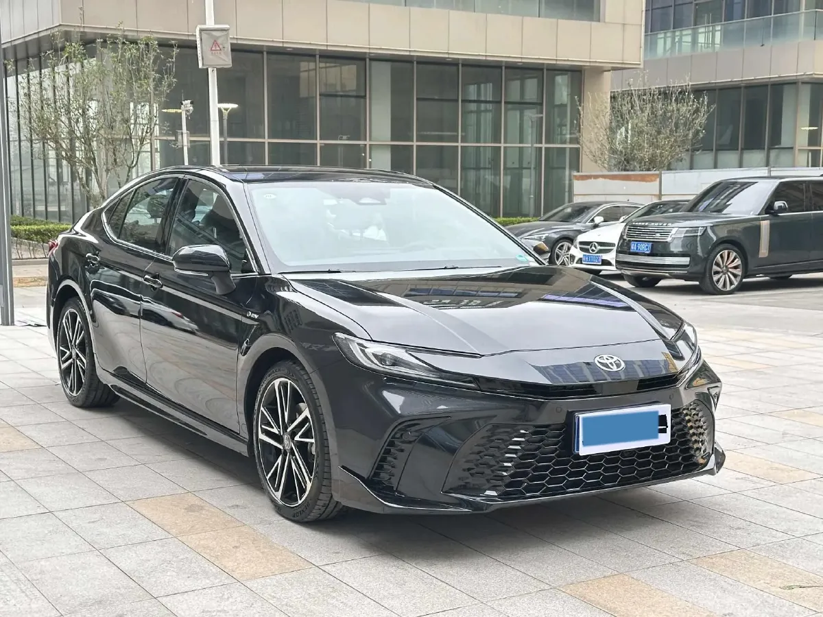 2024 Toyota Camry 2.0L 152HP L4 E-CVT Hybrid,autocango,china used car exporter,china ev exporter,chinese used car exporter,chinese used ev exporter