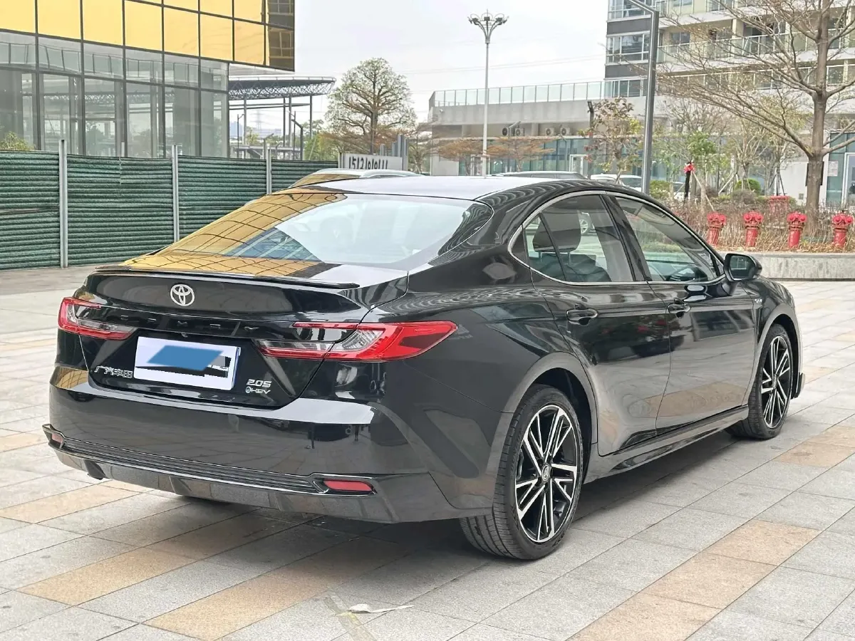 2024 Toyota Camry 2.0L 152HP L4 E-CVT Hybrid,autocango,china used car exporter,china ev exporter,chinese used car exporter,chinese used ev exporter