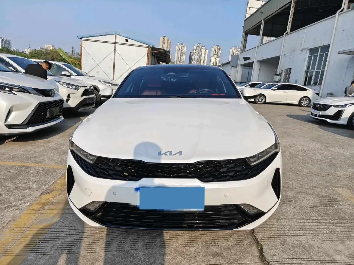 2021 Kia K5 2.0T 240HP L4 8AT,autocango,china used car exporter,china ev exporter,chinese used car exporter,chinese used ev exporter