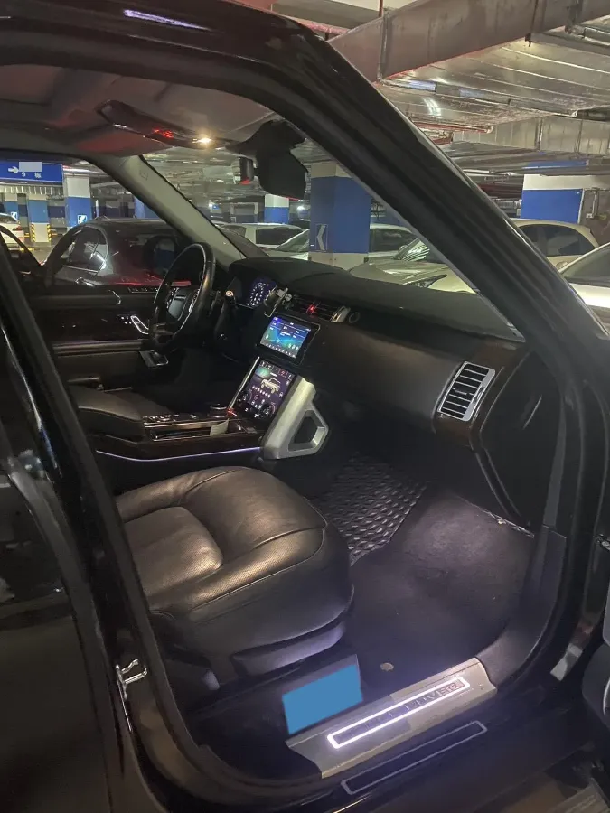 2021 Land Rover Range Rover 3.0T 400HP L6 8AT,autocango,china used car exporter,china ev exporter,chinese used car exporter,chinese used ev exporter
