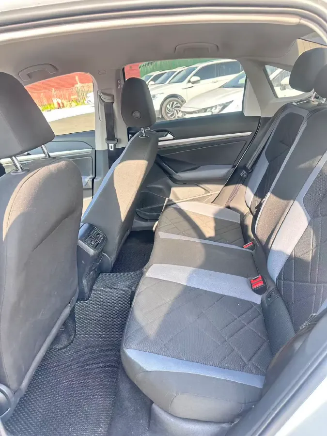 2023 Volkswagen Lavida 1.5L 113HP L4 6AT,autocango,china used car exporter,china ev exporter,chinese used car exporter,chinese used ev exporter