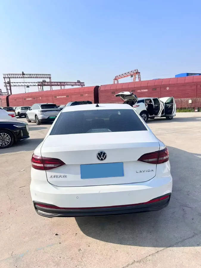 2023 Volkswagen Lavida 1.5L 113HP L4 6AT,autocango,china used car exporter,china ev exporter,chinese used car exporter,chinese used ev exporter
