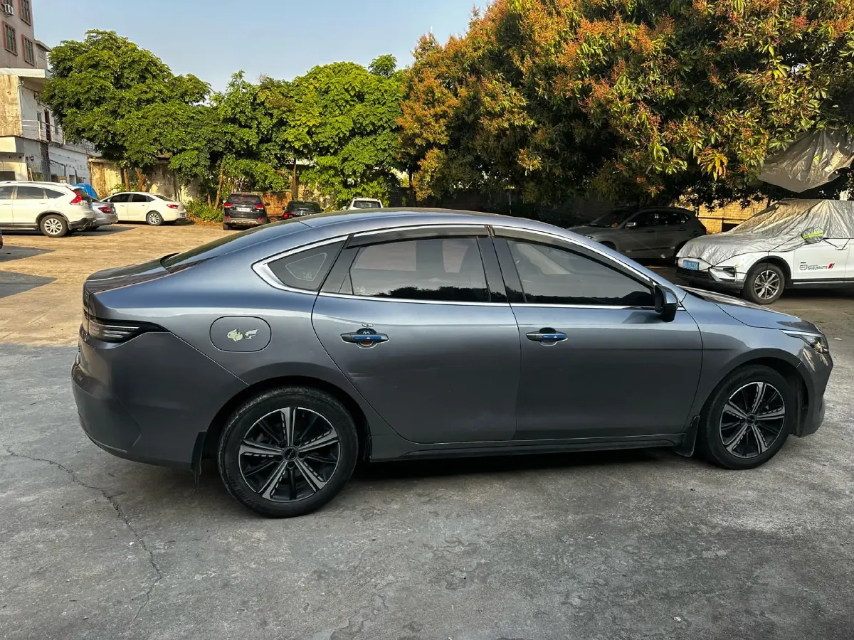 2022 Roewe RX5 MAX 1.5T 181HP L4 6AT,autocango,china used car exporter,china ev exporter,chinese used car exporter,chinese used ev exporter