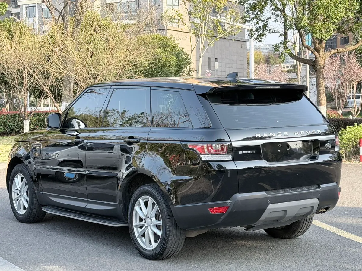 2016 Land Rover Range Rover Sport 2.0T 241HP L4 8AT,autocango,china used car exporter,china ev exporter,chinese used car exporter,chinese used ev exporter