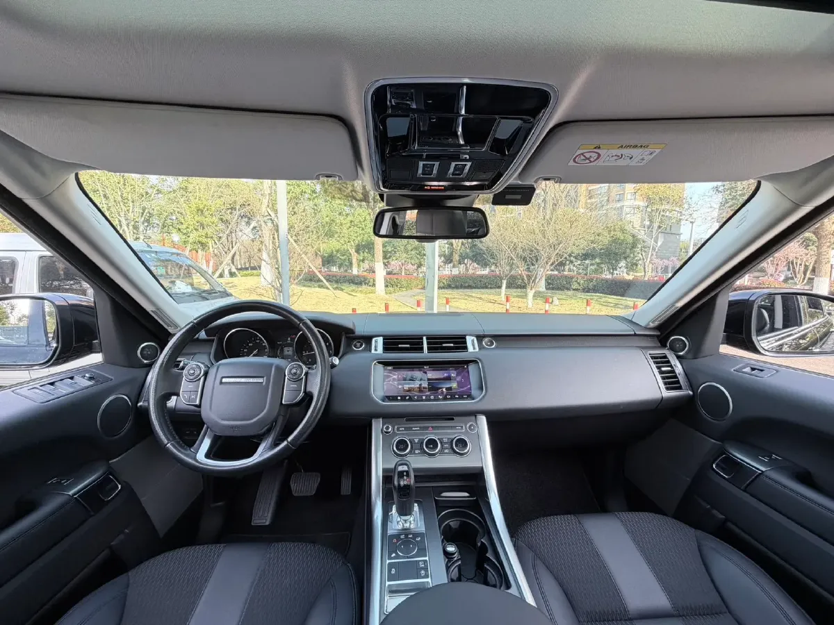 2016 Land Rover Range Rover Sport 2.0T 241HP L4 8AT,autocango,china used car exporter,china ev exporter,chinese used car exporter,chinese used ev exporter