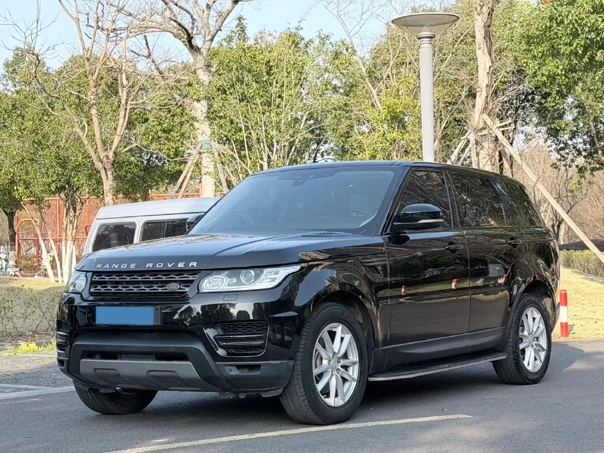 2016 Land Rover Range Rover Sport 2.0T 241HP L4 8AT,autocango,china used car exporter,china ev exporter,chinese used car exporter,chinese used ev exporter