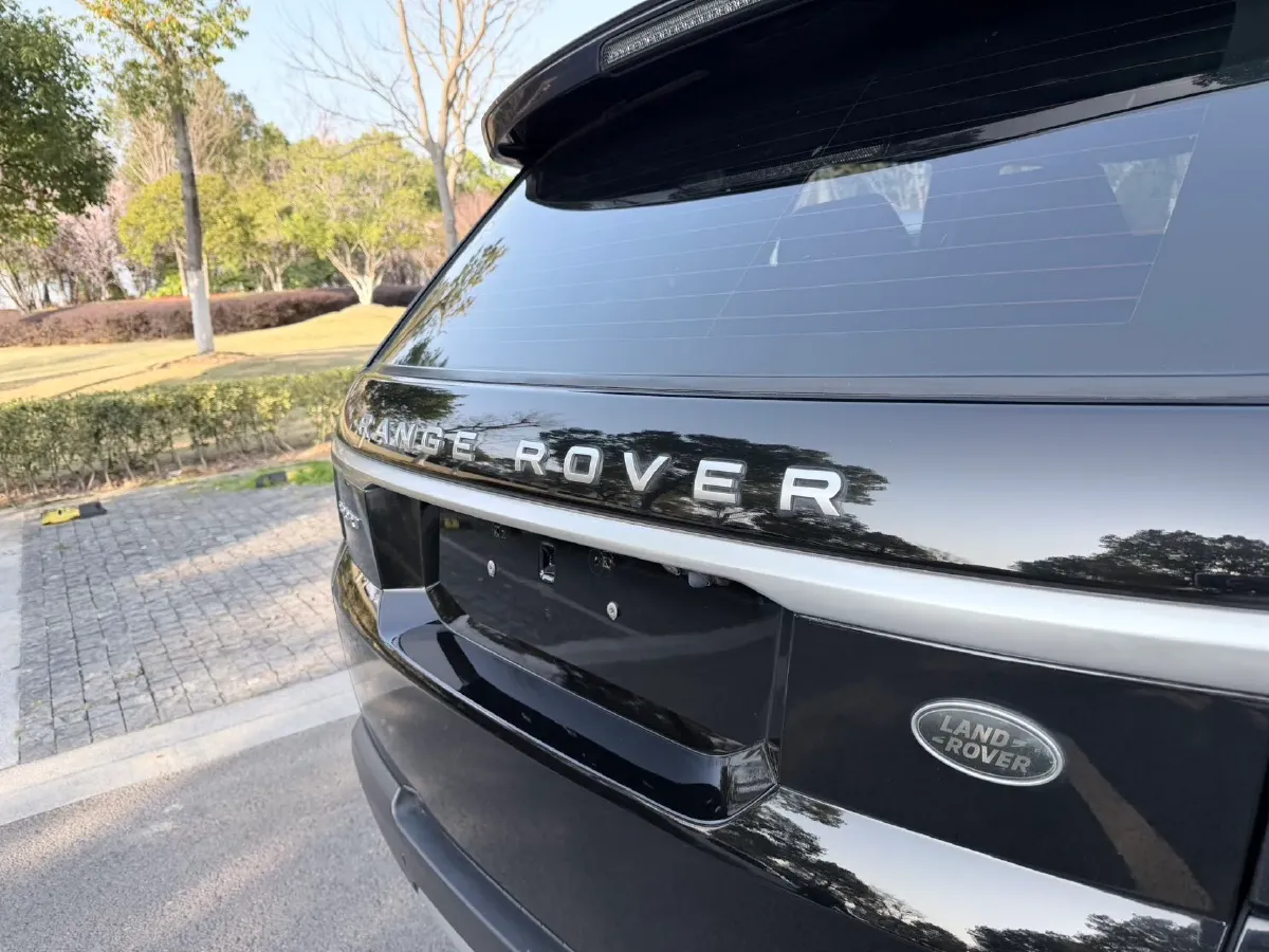 2016 Land Rover Range Rover Sport 2.0T 241HP L4 8AT,autocango,china used car exporter,china ev exporter,chinese used car exporter,chinese used ev exporter