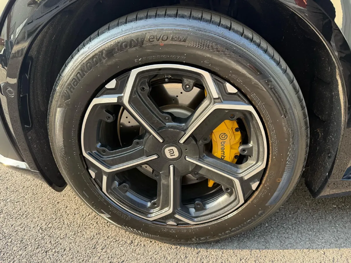 2025 MI YU7 BEV 101.7KWH,autocango,china used car exporter,china ev exporter,chinese used car exporter,chinese used ev exporter