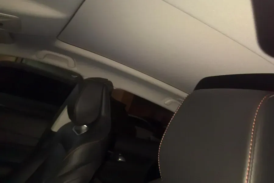 2021 ChangAn UNI-K 2.0T 233HP L4 8AT,autocango,china used car exporter,china ev exporter,chinese used car exporter,chinese used ev exporter