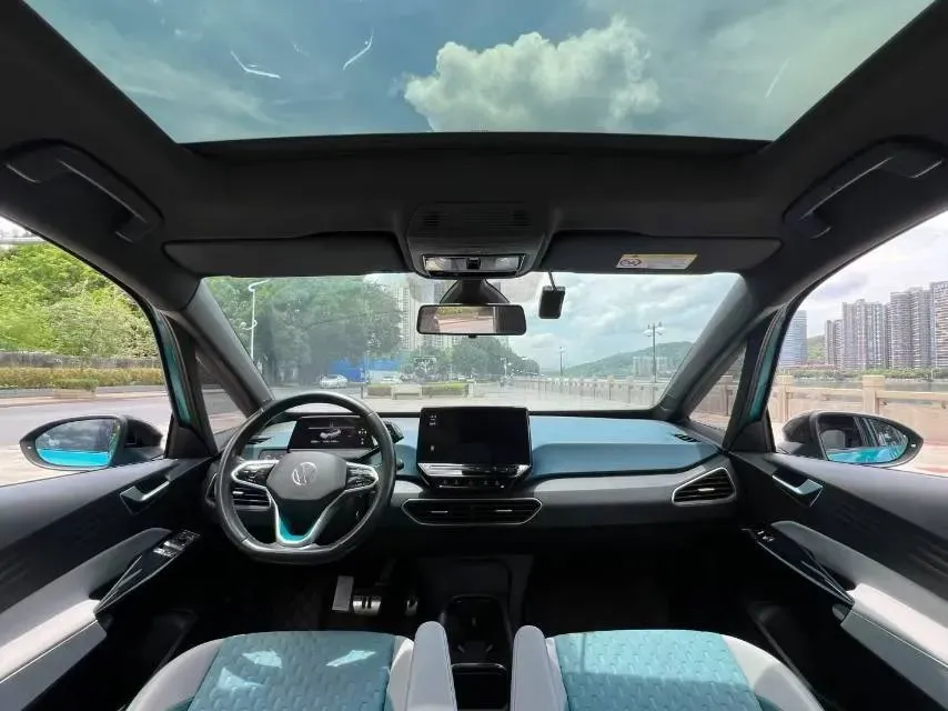 2021 Volkswagen ID.3 BEV 57.3KWH,autocango,china used car exporter,china ev exporter,chinese used car exporter,chinese used ev exporter