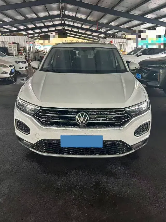2022 Volkswagen T-Roc 1.4T 150HP L4 7DCT,autocango,china used car exporter,china ev exporter,chinese used car exporter,chinese used ev exporter