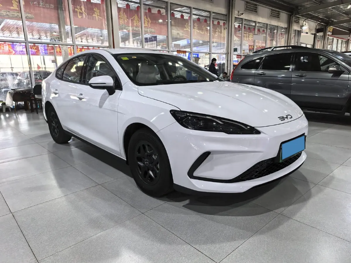 2025 BYD Seal05 DM-i 1.5L 101HP L4 E-CVT PHEV 7.68KWH,autocango,china used car exporter,china ev exporter,chinese used car exporter,chinese used ev exporter