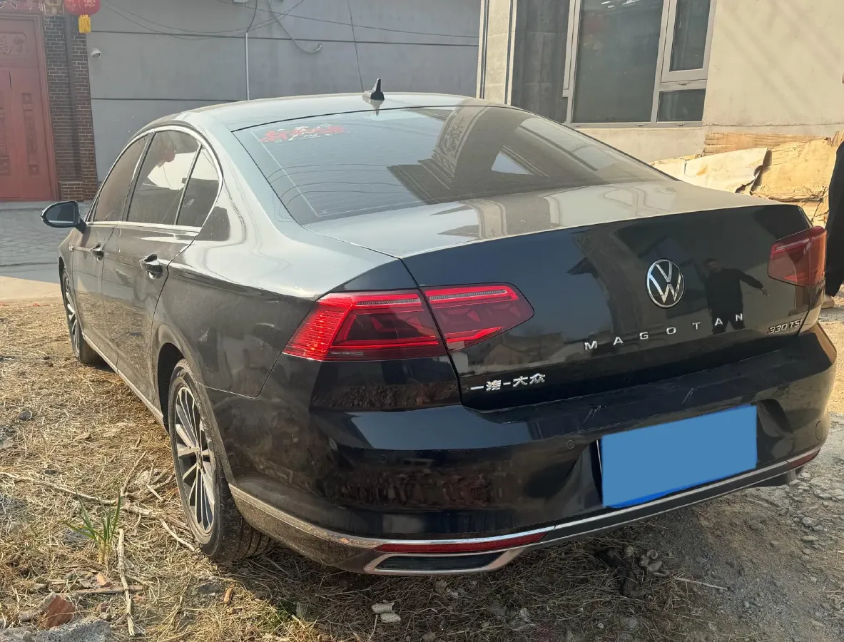 2020 Volkswagen Magotan 2.0T 186HP L4 7DCT,autocango,china used car exporter,china ev exporter,chinese used car exporter,chinese used ev exporter