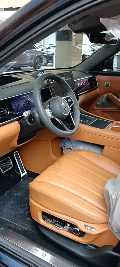 2026 AITO AITO M7 REEV 160HP REEV,autocango,china used car exporter,china ev exporter,chinese used car exporter,chinese used ev exporter