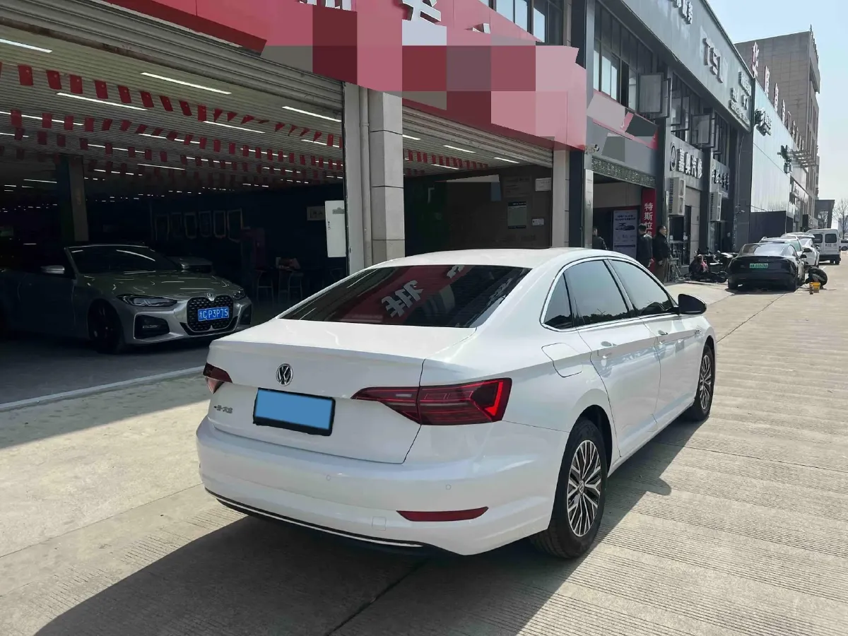 2019 Jeep Renegade 1.3T 173HP L4 7DCT,autocango,china used car exporter,china ev exporter,chinese used car exporter,chinese used ev exporter