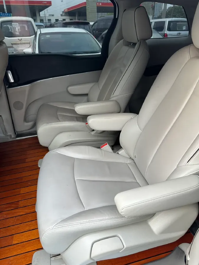 2020 Buick GL8 2.0T 237HP L4 9AT,autocango,china used car exporter,china ev exporter,chinese used car exporter,chinese used ev exporter