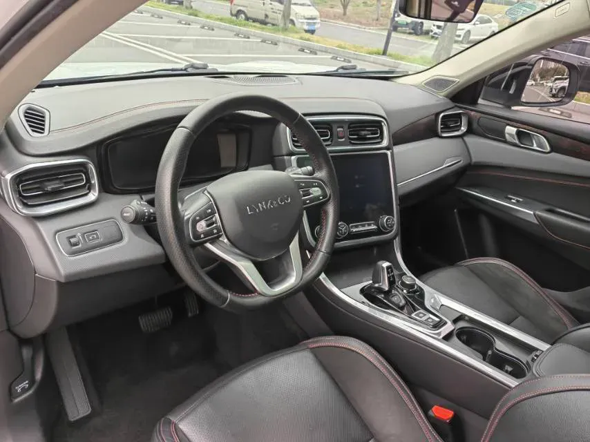 2017 Foton Sauvana 2.0T 218HP L4 6AT,autocango,china used car exporter,china ev exporter,chinese used car exporter,chinese used ev exporter