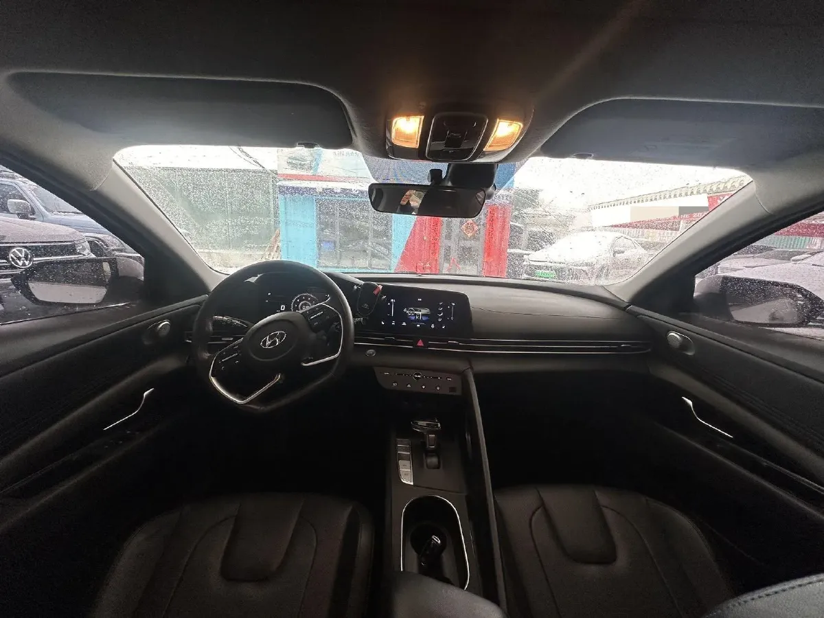2021 Hyundai Elantra 1.5L 115HP L4 CVT,autocango,china used car exporter,china ev exporter,chinese used car exporter,chinese used ev exporter