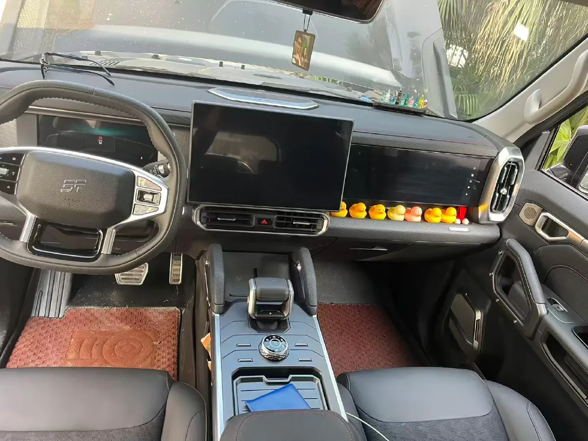 2024 Jetour Traveller 2.0T 254HP L4 7DCT,autocango,china used car exporter,china ev exporter,chinese used car exporter,chinese used ev exporter