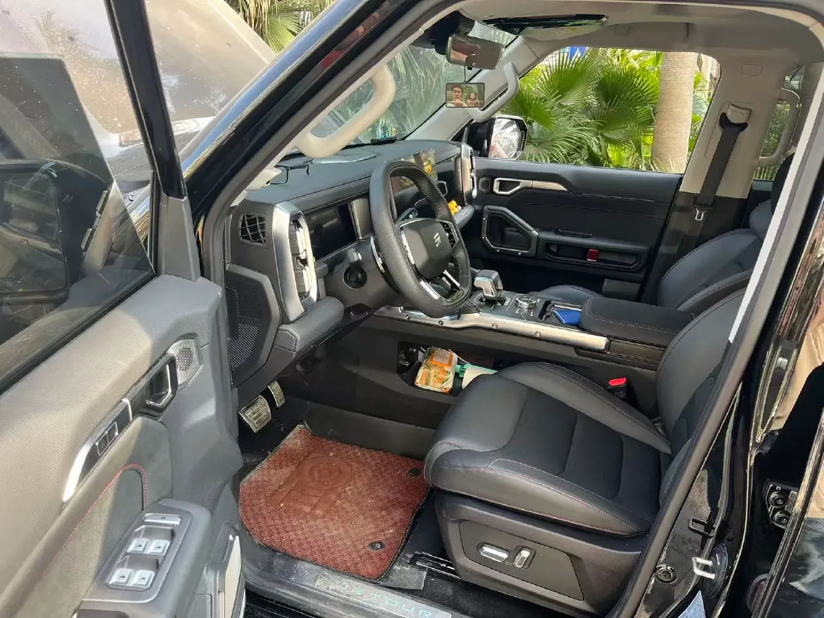 2024 Jetour Traveller 2.0T 254HP L4 7DCT,autocango,china used car exporter,china ev exporter,chinese used car exporter,chinese used ev exporter