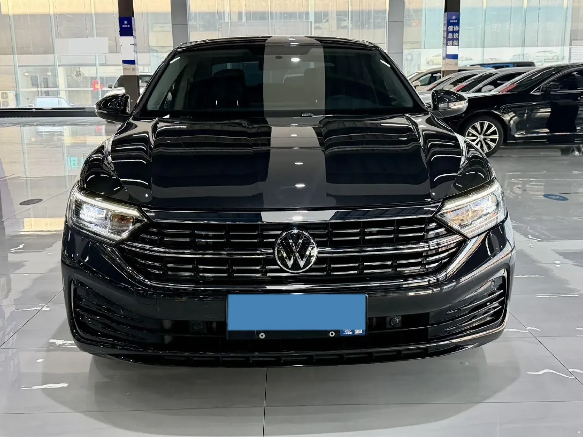 2023 Volkswagen Sagitar 1.5T 160HP L4 7DCT,autocango,china used car exporter,china ev exporter,chinese used car exporter,chinese used ev exporter