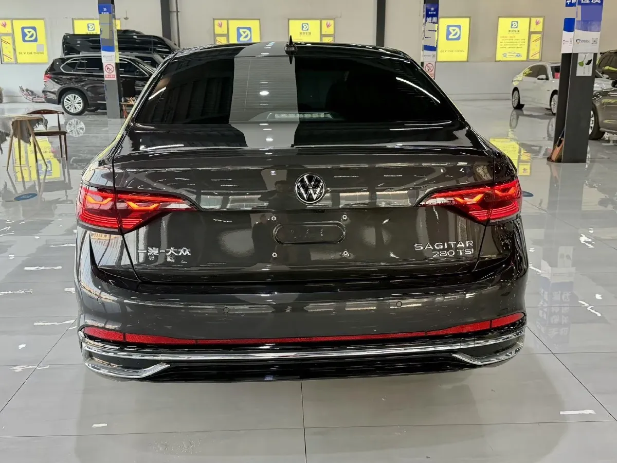 2023 Volkswagen Sagitar 1.5T 160HP L4 7DCT,autocango,china used car exporter,china ev exporter,chinese used car exporter,chinese used ev exporter