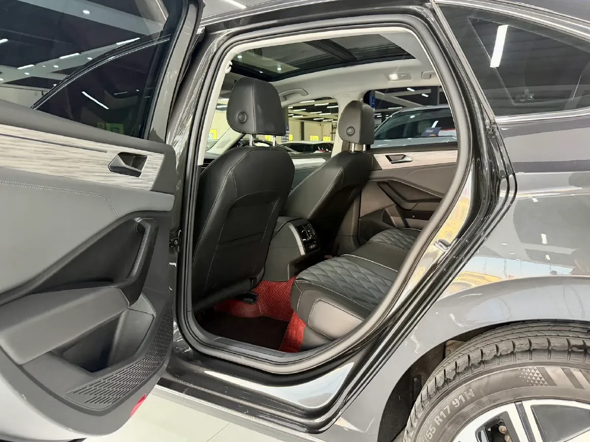 2023 Volkswagen Sagitar 1.5T 160HP L4 7DCT,autocango,china used car exporter,china ev exporter,chinese used car exporter,chinese used ev exporter