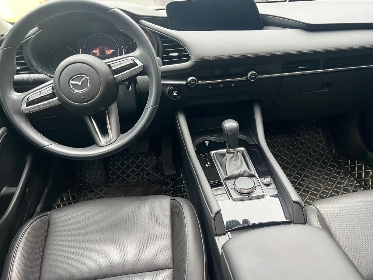2020 Mazda 3 Axela 2.0L 158HP L4 6AT,autocango,china used car exporter,china ev exporter,chinese used car exporter,chinese used ev exporter