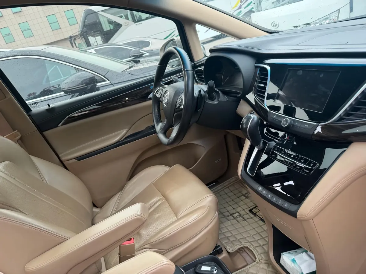2018 Buick GL8 2.0T 260HP L4 6AT,autocango,china used car exporter,china ev exporter,chinese used car exporter,chinese used ev exporter