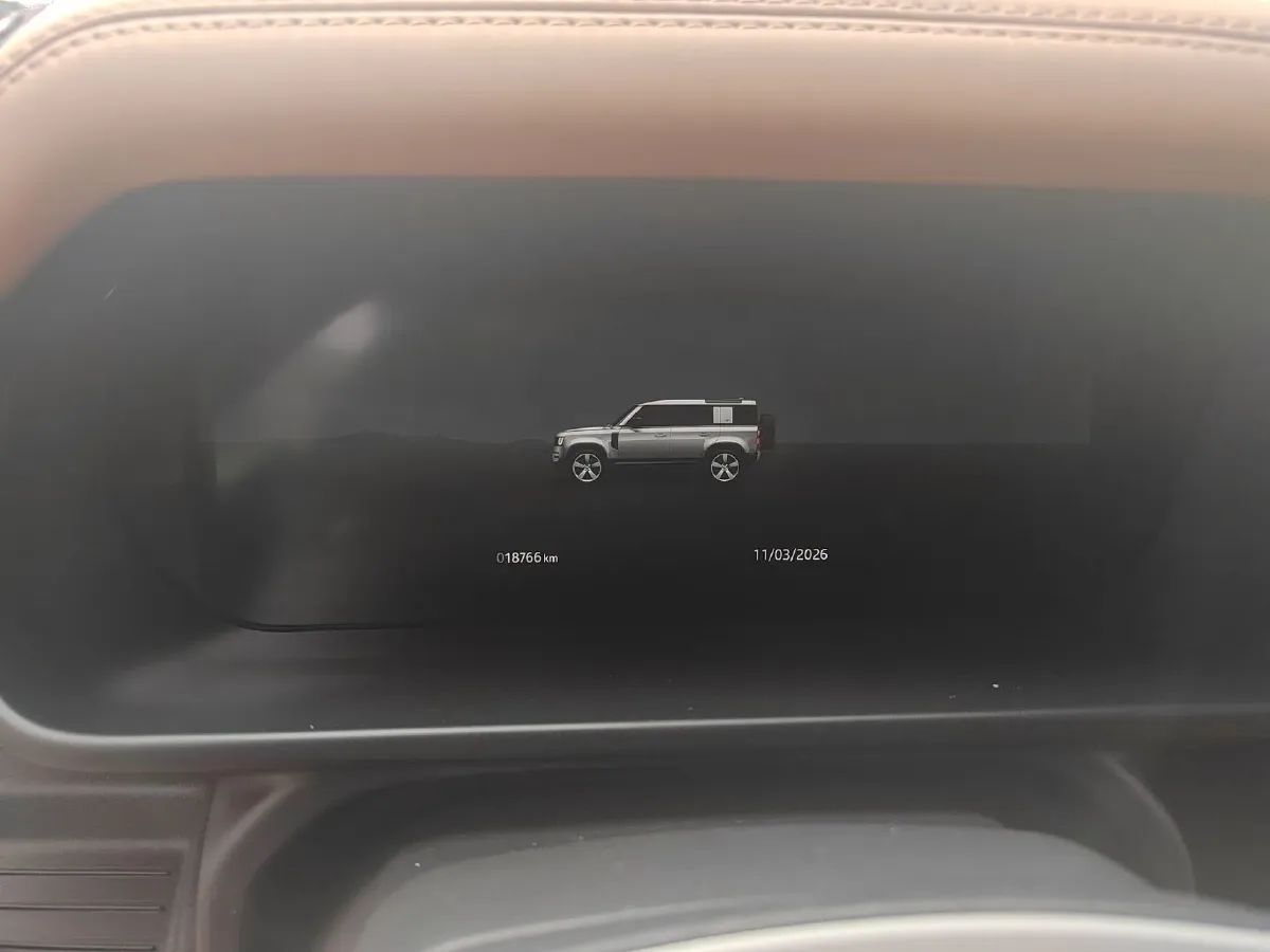 2024 Land Rover Defender 3.0T 400HP L6 8AT,autocango,china used car exporter,china ev exporter,chinese used car exporter,chinese used ev exporter