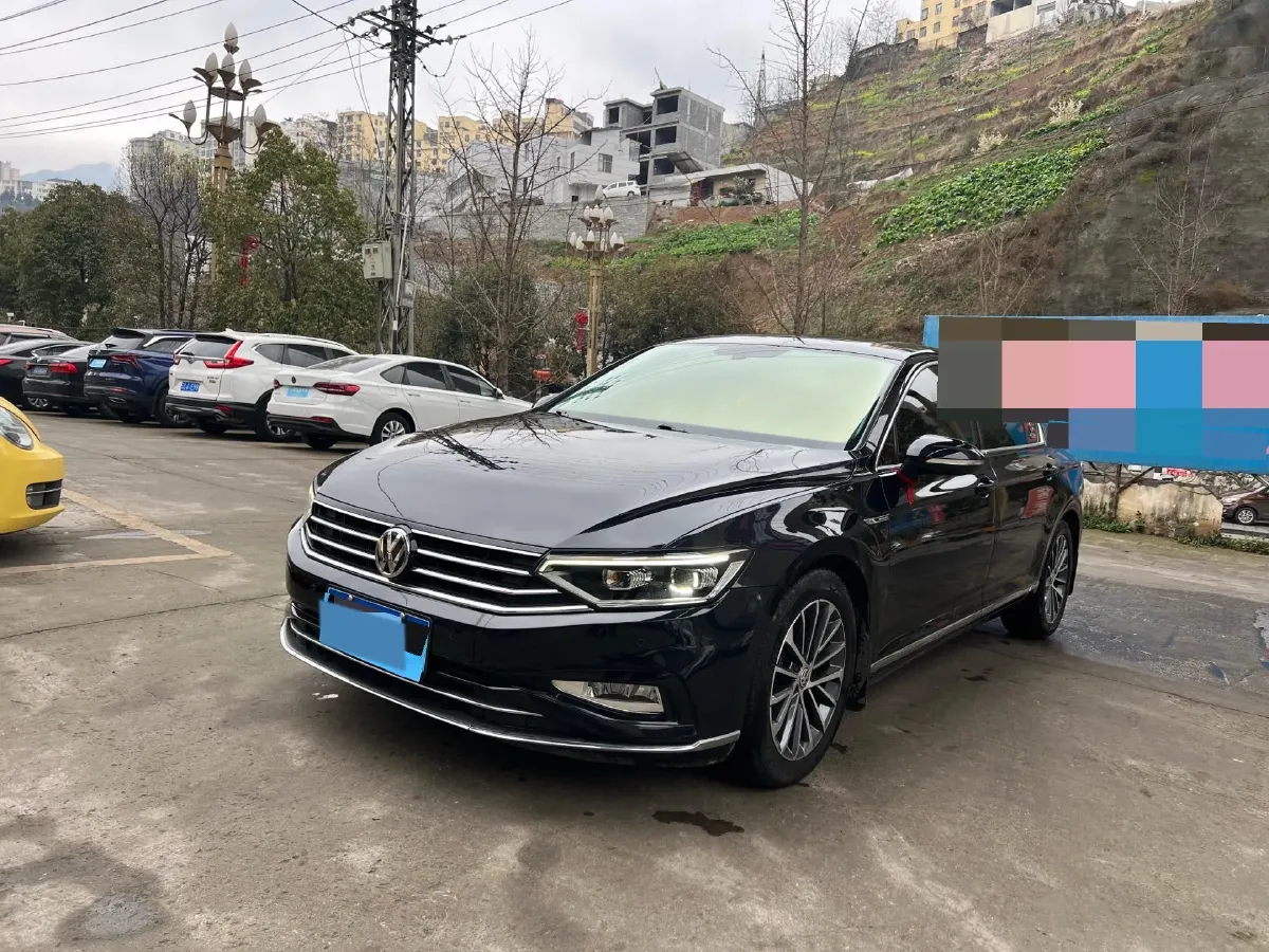 2020 Volkswagen Magotan 2.0T 186HP L4 7DCT,autocango,china used car exporter,china ev exporter,chinese used car exporter,chinese used ev exporter