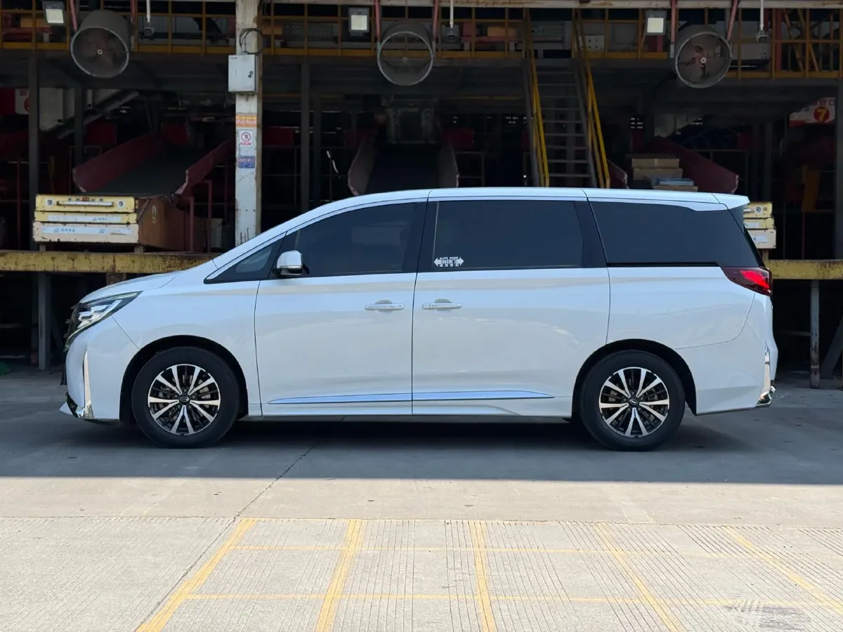 2023 GAC Trumpchi M8 2.0T 252HP L4 8AT,autocango,china used car exporter,china ev exporter,chinese used car exporter,chinese used ev exporter