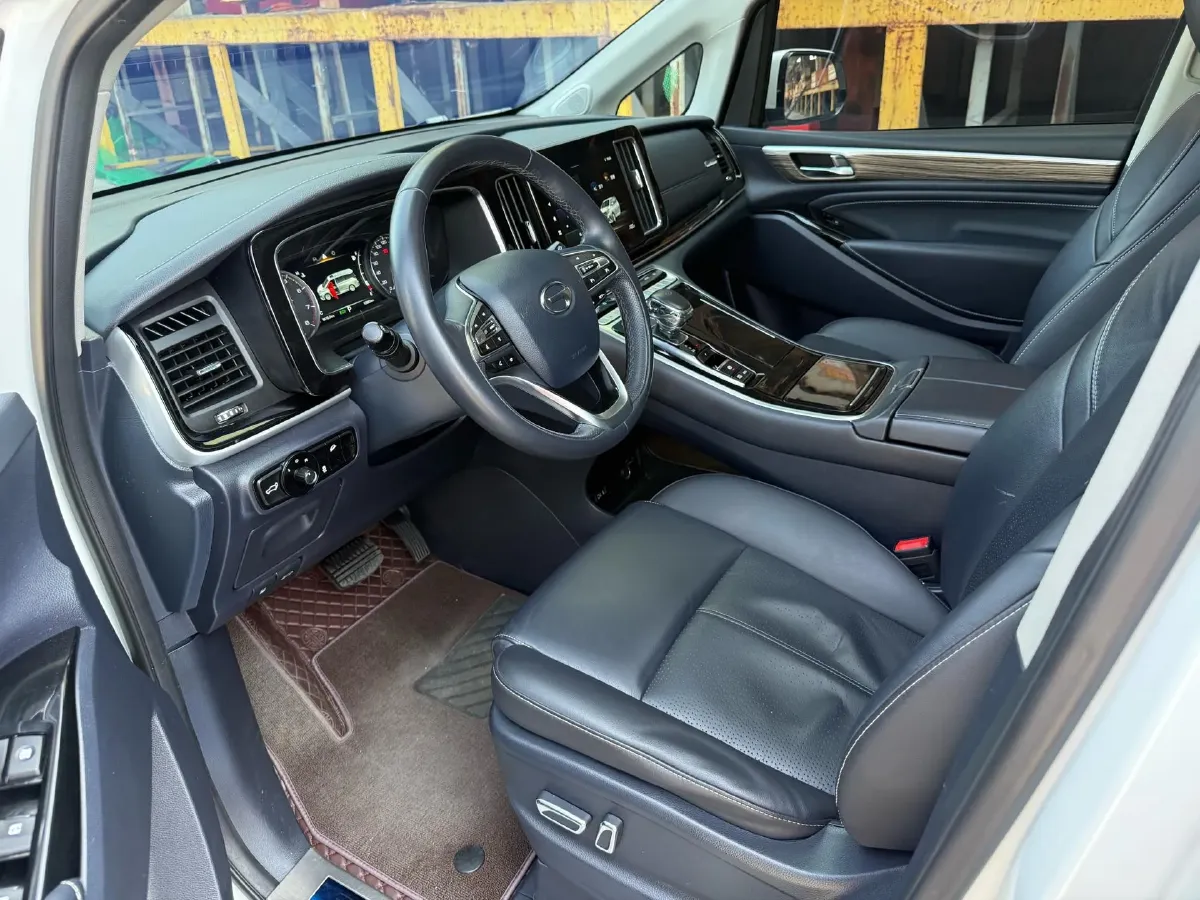 2023 GAC Trumpchi M8 2.0T 252HP L4 8AT,autocango,china used car exporter,china ev exporter,chinese used car exporter,chinese used ev exporter