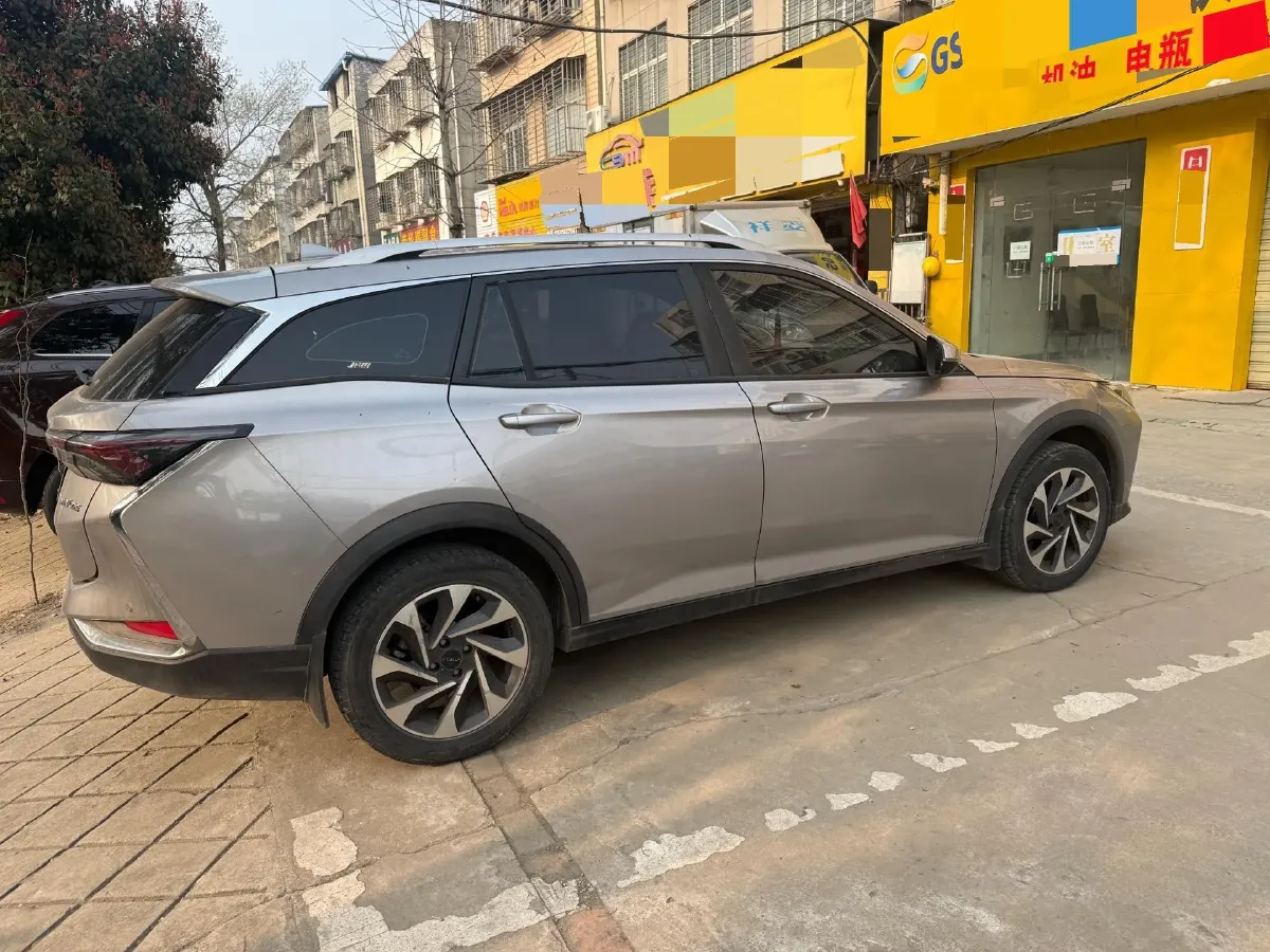 2020 DongFeng Aeolus YiXuan 1.5T 150HP L4 6DCT,autocango,china used car exporter,china ev exporter,chinese used car exporter,chinese used ev exporter