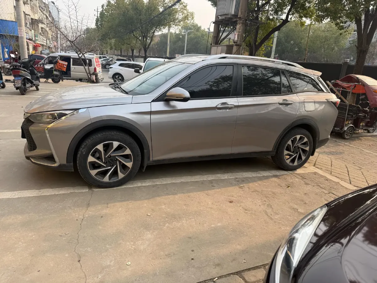 2020 DongFeng Aeolus YiXuan 1.5T 150HP L4 6DCT,autocango,china used car exporter,china ev exporter,chinese used car exporter,chinese used ev exporter